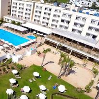 Queens Bay Hotel, Paphos