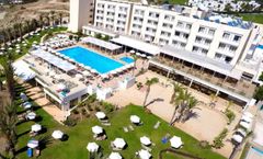 Queens Bay Hotel, Paphos