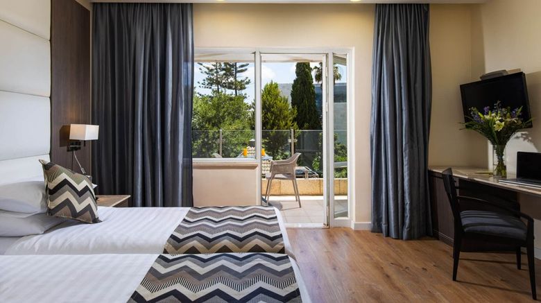 <b>Ambassador Jerusalem Hotel Room</b>