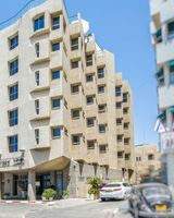 Maxim Hotel