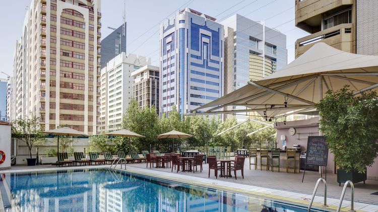 Novel Hotel City Center Pool