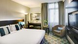 Novel Hotel City Center Room