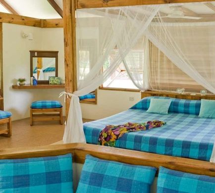 Bird Island Lodge Room