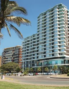 Blue Waters Hotel