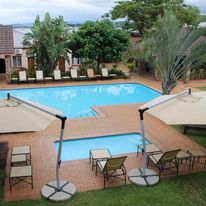 The George Hotel