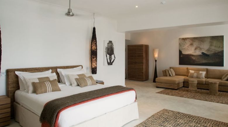 <b>The Oyster Bay Suite</b>