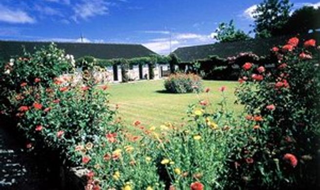 Great Zimbabwe Hotel Exterior