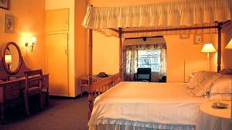 Great Zimbabwe Hotel Suite