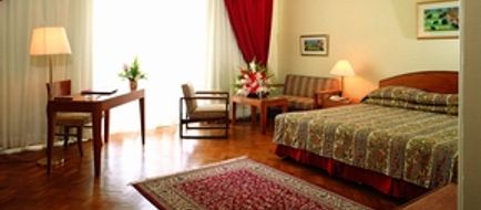 Inya Lake Hotel Room