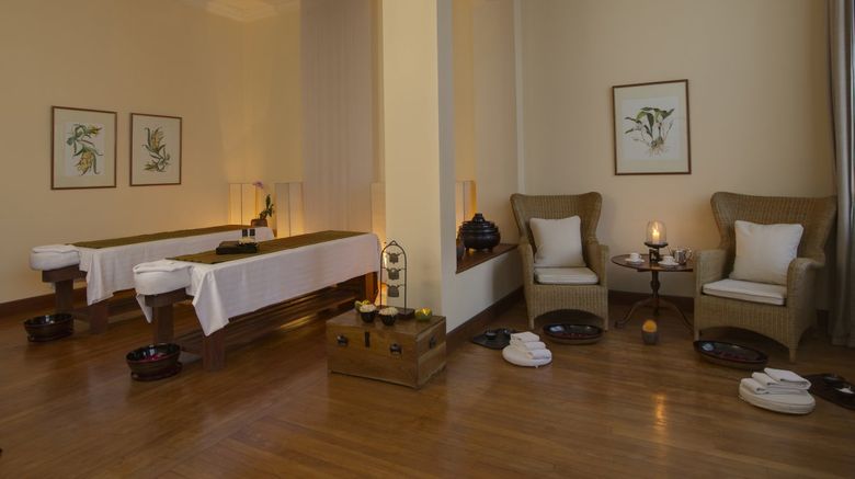 <b>The Strand Spa</b>