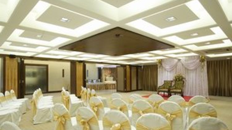 Hotel Express Towers Banquet