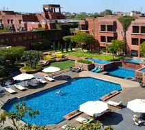ITC Mughal, a Luxury Collection Hotel Pool