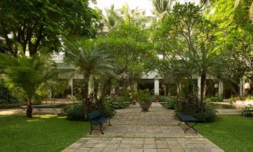 Bumi Surabaya City Resort