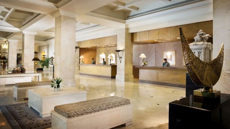 Bumi Surabaya City Resort Lobby