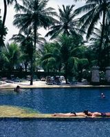 Legian Beach Hotel