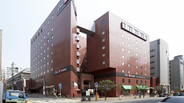 <b>The b Kobe Exterior</b>