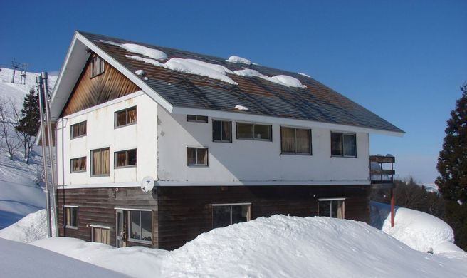 STI Ski Lodge Exterior