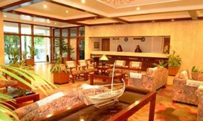 Barcelo Nasandhura Male Lobby