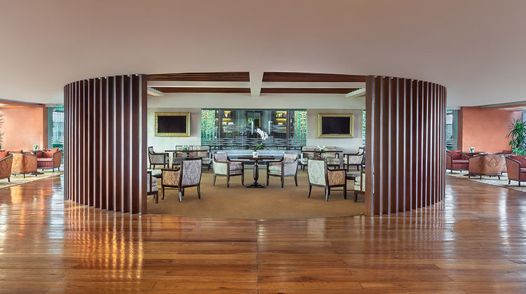Dusit Thani Manila Bar/Lounge