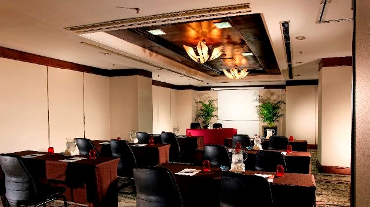 Novotel Singapore on Kitchener Road Meeting