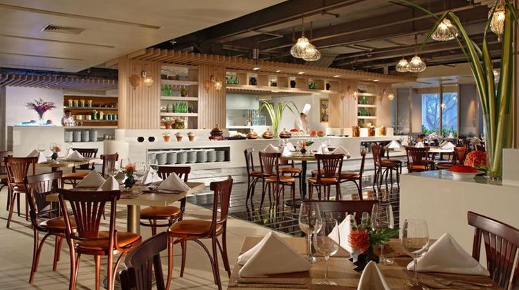Novotel Singapore on Kitchener Road Restaurant