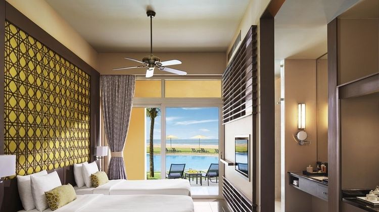 Heritance Negombo Room