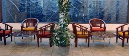 Hotel Hill Top Lobby