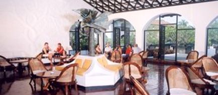 Neptune Hotel Lobby