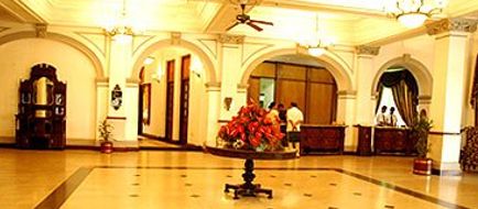 Queen's Hotel Lobby