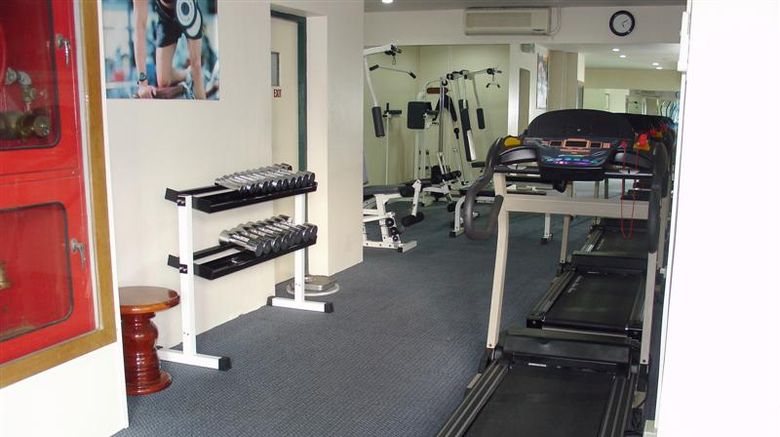 <b>First Hotel Bangkok Health</b>