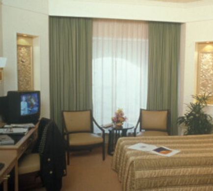Indra Regent Hotel Suite