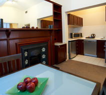 Gordon House Apartments Room