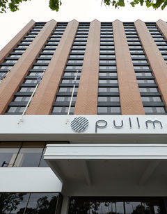 Pullman Melbourne on the Park
