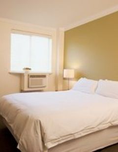 Sullivans Hotel
