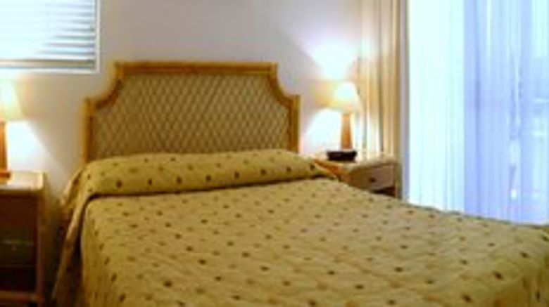 <b>Noosa International Resort Room</b>