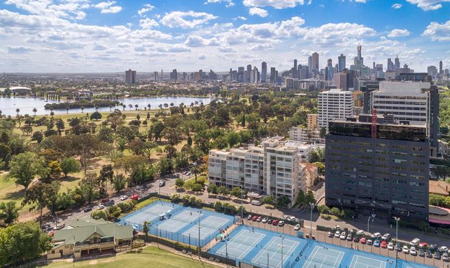 View Melbourne Exterior