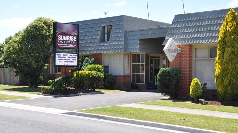 Comfort Inn Devonport Exterior