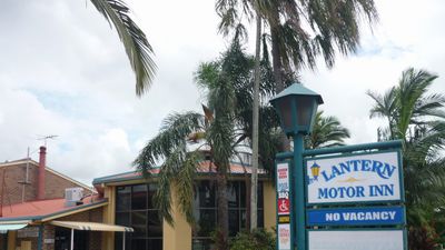 Lantern Motor Inn