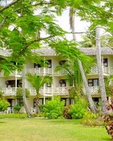 Edgewater Resort & Spa