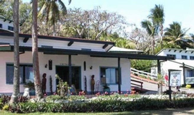 Crows Nest Resort Exterior