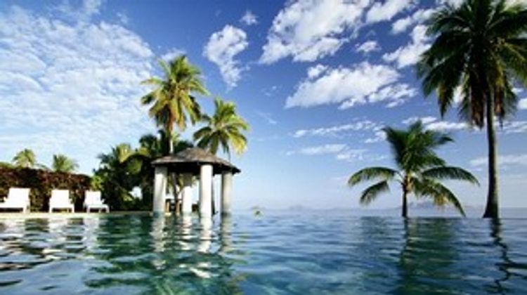 Mana Island Resort & Spa Pool