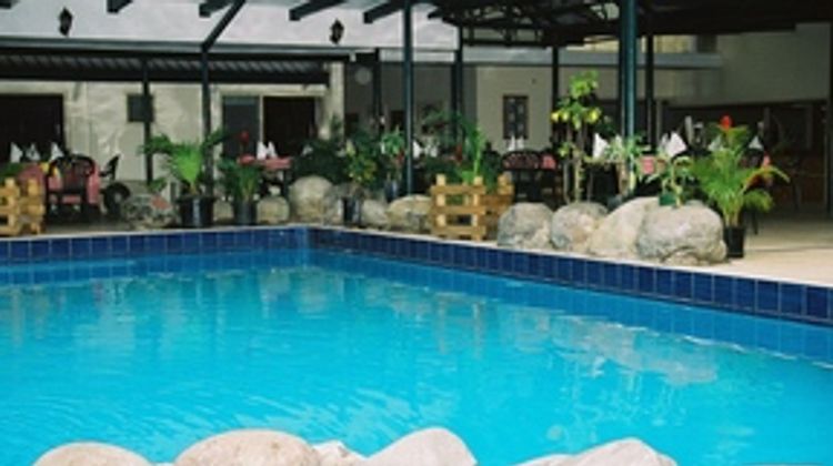 Tanoa Skylodge Hotel Pool