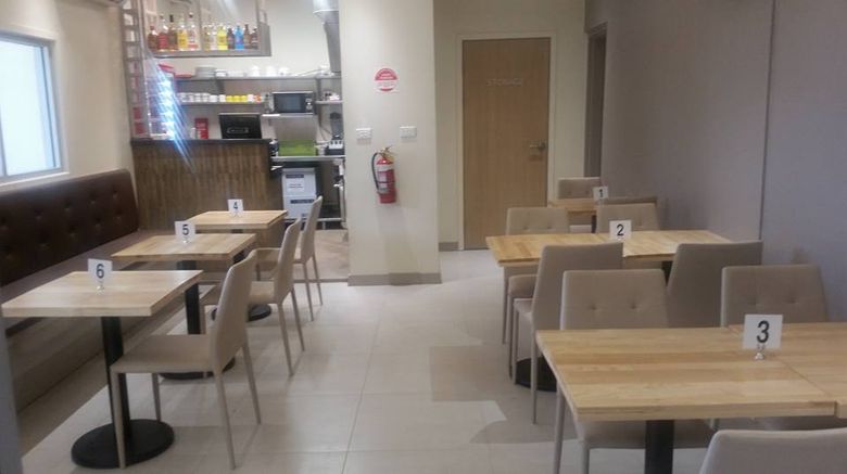 <b>TownHouse Apartment Hotels Suva Restaurant</b>