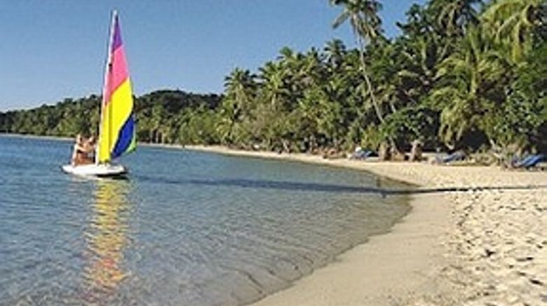 <b>Turtle Island Beach</b>