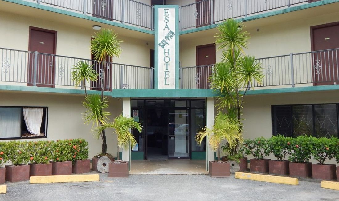 Esa Bay View Hotel Exterior