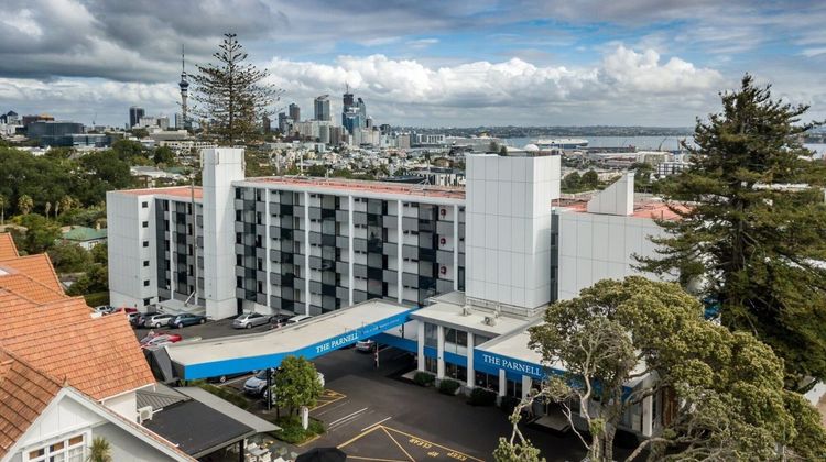 The Parnell Hotel & Conference Centre Exterior
