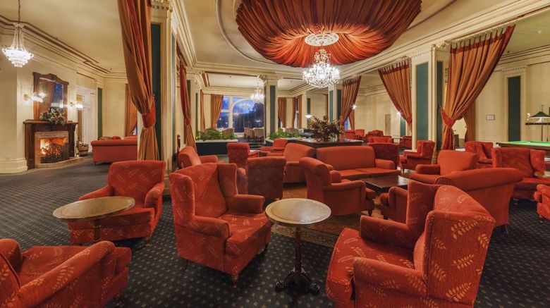 <b>Chateau Tongariro Lobby</b>