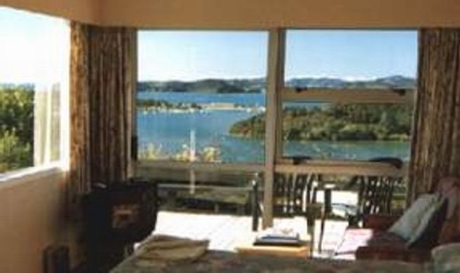 Cook's Lookout Room