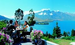 Kamana Lakehouse Hotel