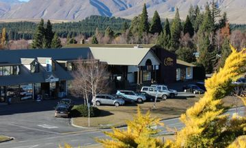 The Godley Resort Hotel
